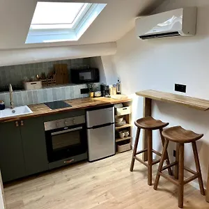 Appartement Cosy Sous Les Toits, Marseille